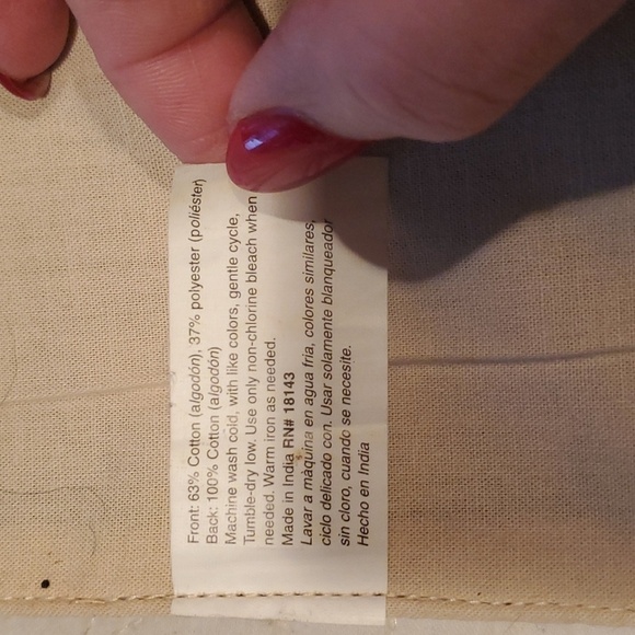 LAST CHANCE. Vintage Tapestry Set of 3 Placemats - Picture 6 of 6